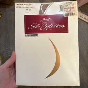 Vtg Hanes Silk Reflections Silky Sheer 718 Sz CD Natural